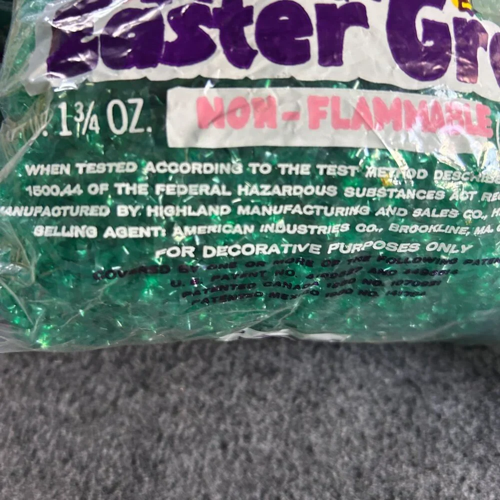 VTG 1990s 2000s Green Purple White EASTER GRASS LOT DECORATION‎ CUTE PACKAGING